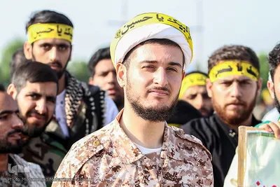 امین منصوری، عضو بسیج طلاب استان خوزستان، 24 سال سن دارد و می‌گوید بسیج یعنی ایستادگی و مقاومت.