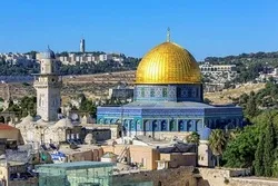 السبیل نحو حلّ النزاعات هو محو الصهیونیة والإستکبار العالمي