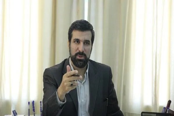 تصمیم‌گیری‌های عرصه پژوهش در اختیار مدیران پژوهشی باشد