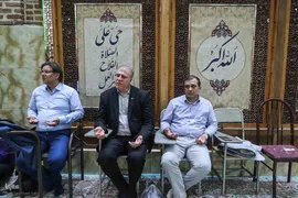 دیدارعوامل اجرایی سی و هشتمین جشنواره ملی قرآن با پدر شهید آیت‌الله آل‌هاشم‎