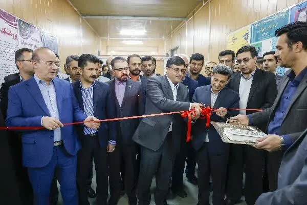 نمایشگاه دستاوردهای پژوهش‌، فناوری و فن‌بازار در شهرکرد افتتاح شد