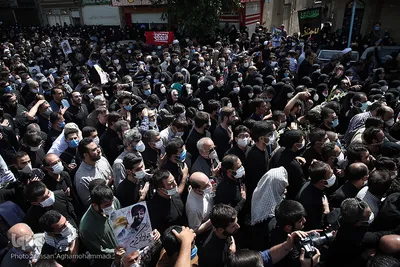 مراسم تشییع پیکر مطهر شهید مدافع حرم «جواد الله‌کرم» در محله مهرآباد جنوبی