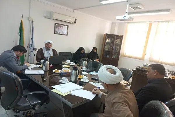 برپایی نشست کرسی‌های ترویجی، عرضه و نقد ایده علمی در دانشگاه مازندران