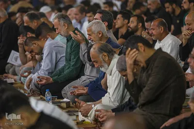 قرار بندگی؛ احیای شب نوزدهم رمضان در آستان مقدس کاظمیه