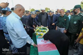 رژه نیروهای مسلح در اولین روز دفاع مقدس در همدان