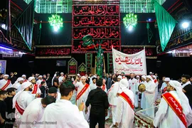 آیین عزاداری محرم در حسینیه کربلایی ها