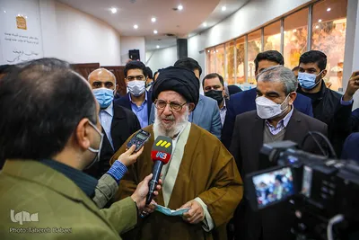 مراسم گرامیداشت هفته پژوهش و رونمایی از کتاب «روایت اساسی»