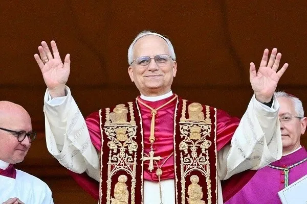 Papa 14. Leo Lübnan’a seyahat edecek