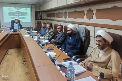 مرحله پایانی نخستین دوره تربیت مربی تدبر در اصفهان