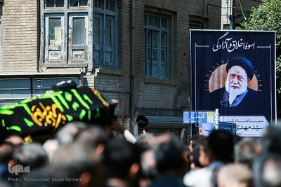 مراسم تشییع پیکر مرحوم حجت‌الاسلام سیدمهدی طباطبایی، استاد برجسته اخلاق