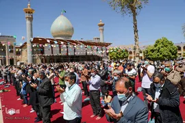 تحویل سال نو در شاهچراغ (ع)