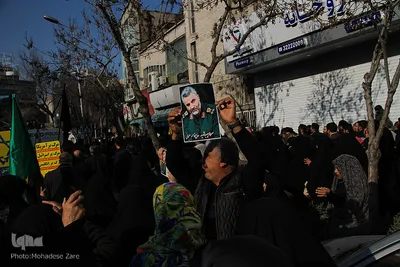راهپیمایی مردم مشهد در پی شهادت سردار 