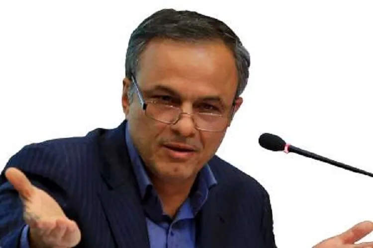 توجه به اقامه نماز از مأموریت‌های جمهوری اسلامی بوده است