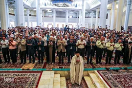 نماز عید قربان در شاهچراغ