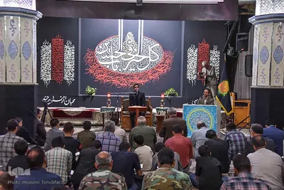 محفل انس با قرآن با تلاوت قاری بین‌المللی در بیرجند