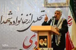 مداحی صادق آهنگران در همایش تجلیل از خانواده شهدا و ایثارگران اهواز