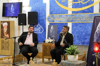 جشنواره ملی شعر نیکوکاری در ایستگاه اصفهان