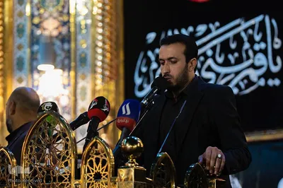تعویض پرچم حرمین شریفین در کربلا به مناسبت فرارسیدن ماه محرم