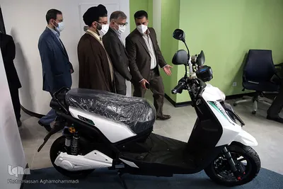 بازدید مجتبی عبداللهی، مدیر کل اوقاف و امور خیریه استان تهران از نمایشگاه دستاوردهای نهاد وقف