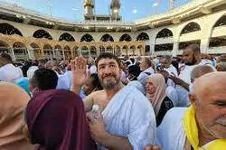 Il traverse 11 pays à pied pour accomplir le hajj