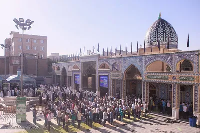 نماز عیدسعید فطر درجوار حرم حضرت امامزاده حسن(ع)
