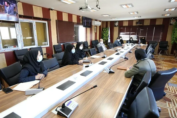 دوره آموزشی «قانون انطباق با موازین شرعی» در دانشگاه علوم پزشكی شیراز برگزار شد