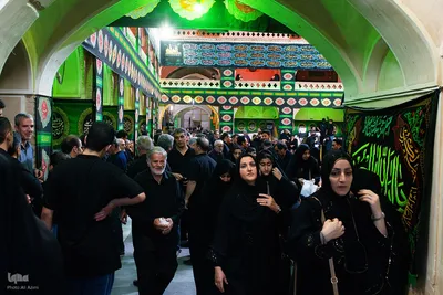 آیین ۳۰۰ ساله نخل‌گردانی در زواره اردستان
