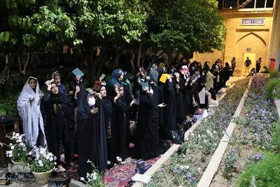 قرار بندگی؛ احیای شب ۲۱ رمضان در جوار آرامگاه حافظ