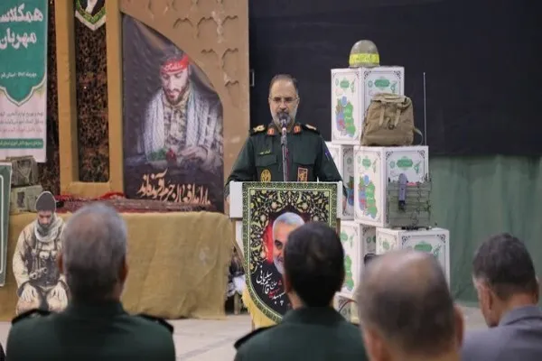 توزیع ۱۳هزار بسته لوازم التحریر بین دانش‌آموزان کم‌برخوردار قمی
