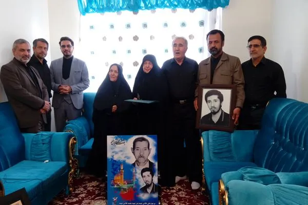 معلم قرآنی که حواسش به فرزندان شهدا بود