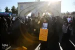 تجمع گروهی ازمردم مشهد در حمایت از حملات موشکی سپاه
