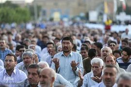 نماز عید سعید فطر در جوار سیدالکریم (ع)