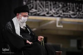 آخرین شب عزاداری حضرت اباعبدالله الحسین(ع) در حسینیه امام خمینی(ره) با حضور رهبر معظم انقلاب اسلامی