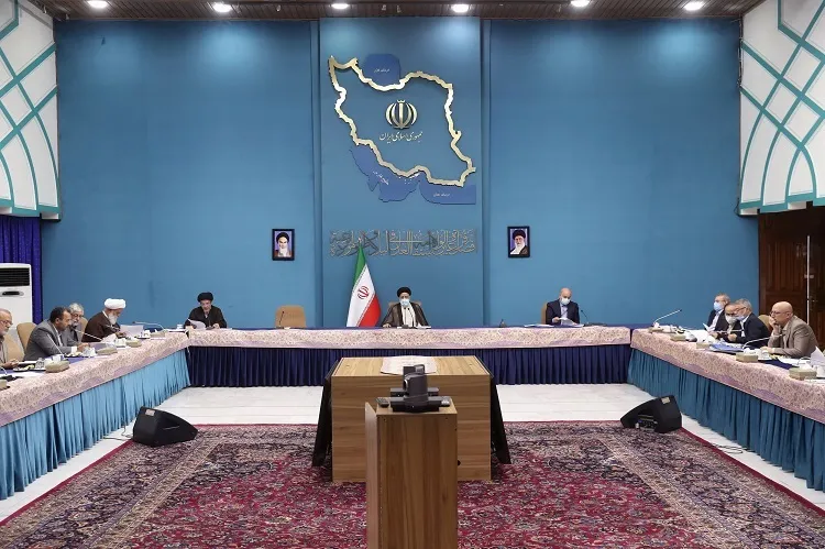 بررسی «خانه گفت‌وگوی آزاد» در مدارس و کرسی‌های آزاداندیشی در دانشگاه‌ها