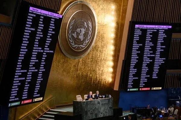 BM Genel Kurulu, Filistin'e BM üyeliği ve ilave haklar talep edilen karar tasarısını kabul etti
