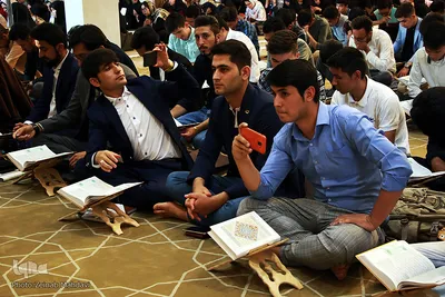 محفل انس با قرآن دانشجویان غیر ایرانی دانشگاه آزاد اسلامی
