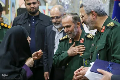 تجمع مردمی در محکومیت حادثه تروریستی گلزار شهدای کرمان