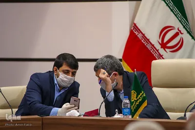 نشست قرارگاه بهداشت و سلامت آستان مقدس شاهچراغ(ع)