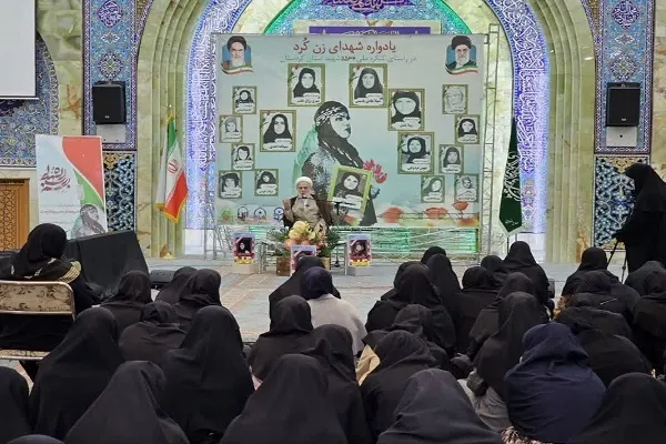یادواره شهدای زن کُرد در سنندج برگزار شد