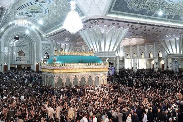 Le 35e anniversaire du décès de l'imam Khomeiny (ra) commémoré