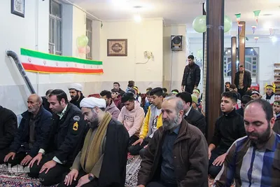 کرسی تلاوت قرآن کریم همزمان با ایام دهه فجر در ملایر‎‎