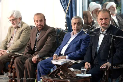 آئین تجلیل از حافظان و قاریان محافل انس با قرآن حرم مطهر امام خمینی(ره)