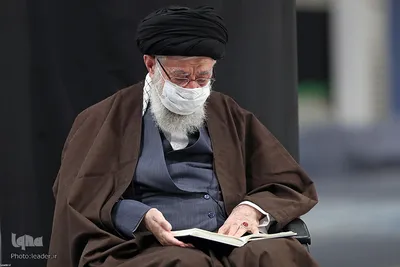 مراسم عزاداری و قرائت زیارت اربعین در حسینیه امام خمینی(ره)