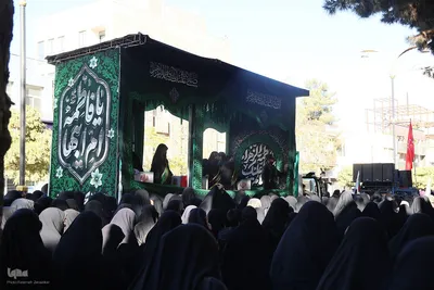 شکوه بدرقه لاله‌های گمنام فاطمی در بیرجند