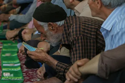 اقامه نماز عید سعید فطر - اراک/عکاس:طاها نظیری