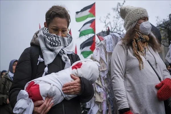 Manifestações contra a guerra israelense em Gaza continuam nas cidades europeias