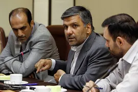 نشست نقد و بررسی آئین‌نامه مسابقات قرآن