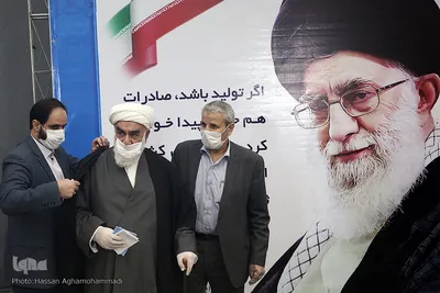 بازدید حجت الاسلام «محمدی گلپایگانی» از نمایشگاه دستاوردهای اجتماعی رزمایش همدلی برکت ستاد اجرایی فرمان امام(ره)