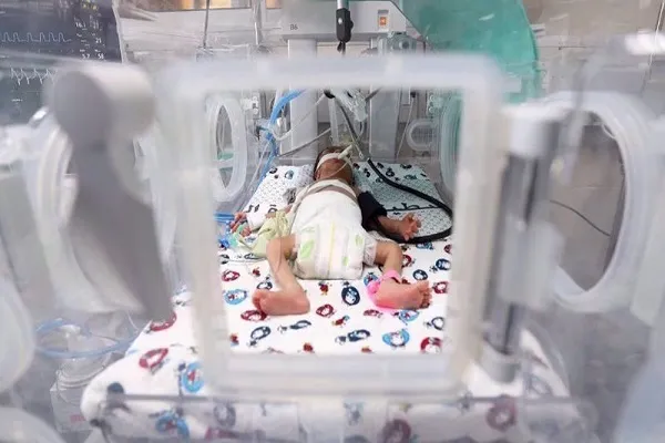 El hospital más grande de Gaza suspende sus actividades por quedarse sin combustible