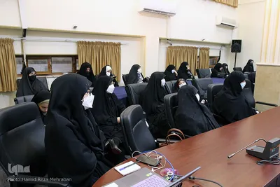 محفل انس با قرآن کریم از سوی شواری مشورتی بانوان معاونت قرآن و عترت وزارت فرهنگ وارشاد اسلامی